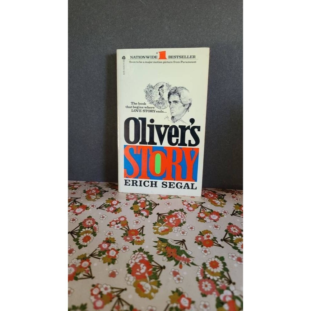 Olivers Story by Erich Segal - Vintage Paperback Book